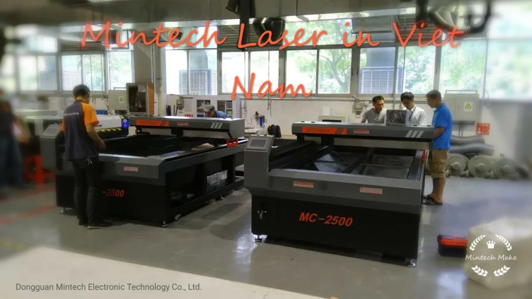 CO2 1325 CNC Laser Engraving Cutting Machine for Acrylic/Wood/Cloth/Leather/Plastic (MC-2500)